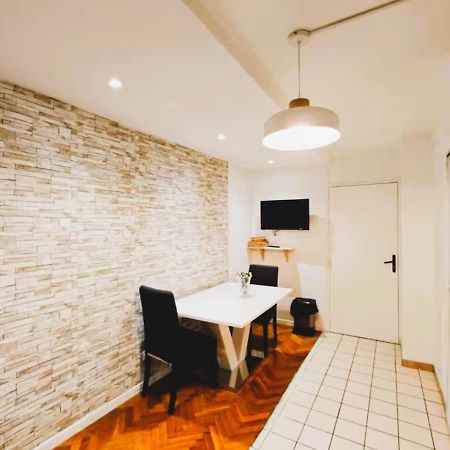 Mini-Studio Avec Kitchenette Ou Chambre Confort Avec Frigo Et Tv - Parking En Option Sur Resa ! ชาวิลล์ ภายนอก รูปภาพ